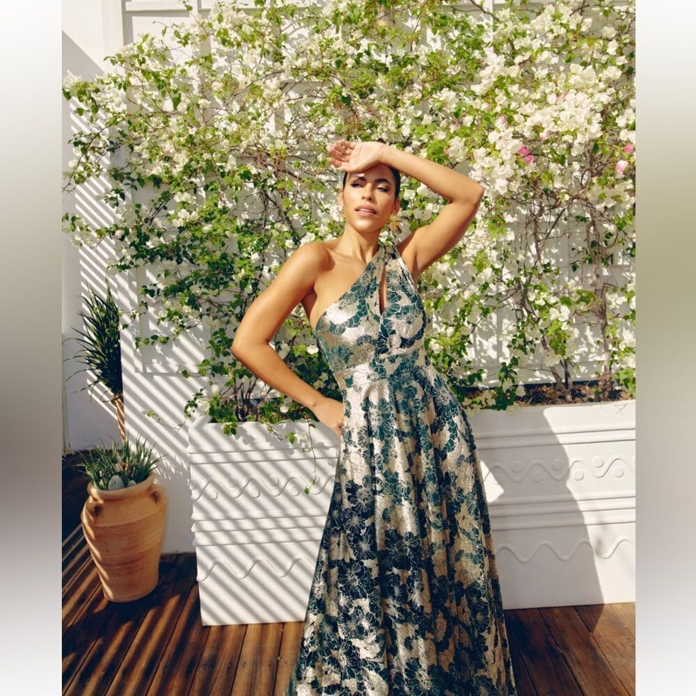 Betsy & Adam GWEN" LONG ONE SHOULDER WRAP FOIL FLOWER DRESS PETITE NWT